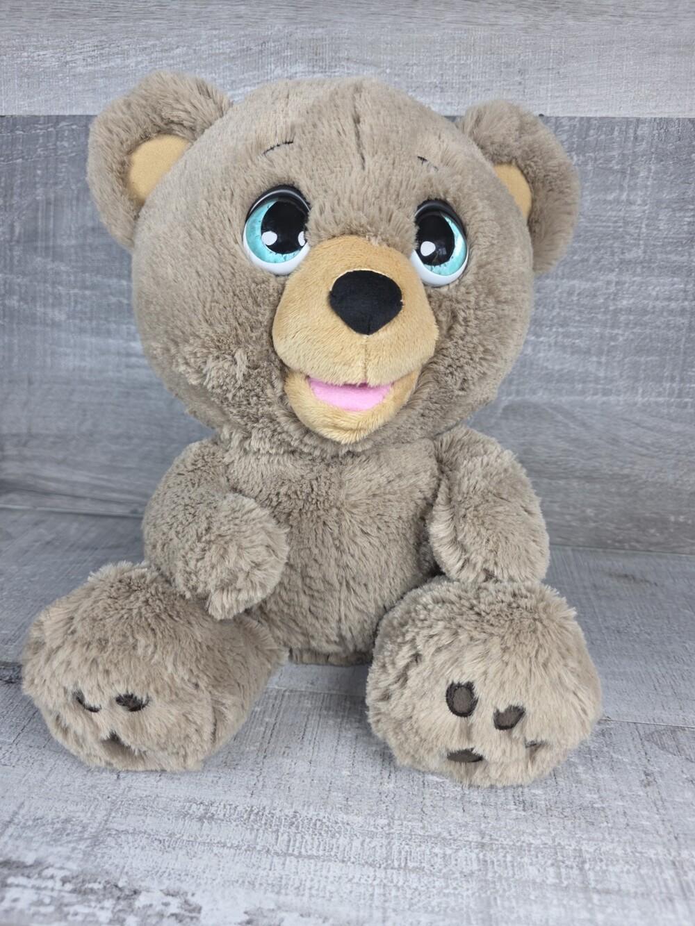 PLAi Talking Bear Poe AI Storytelling Automated Interactive Toy b281